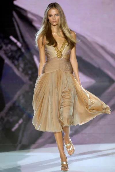 Look 49